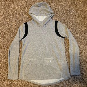 Women’s Under Armour sweatshirt